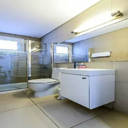 Alia Balsa Villa *